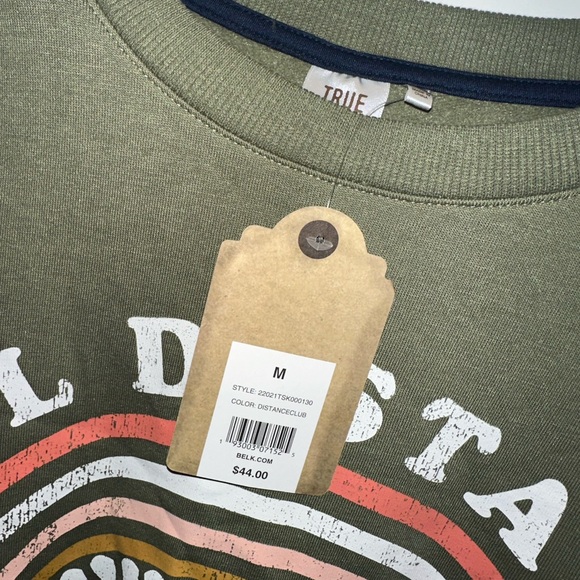 Social Distancing Pullover Size Medium - Picture 3 of 6